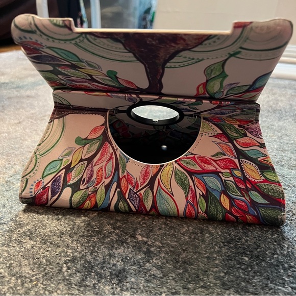 iPad Case Never Used Vegan Friendly Tree of Life See Video - Picture 9 of 11
